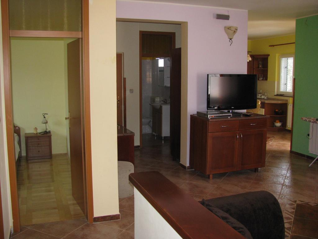Apartment Megi Tribunj  Phòng bức ảnh