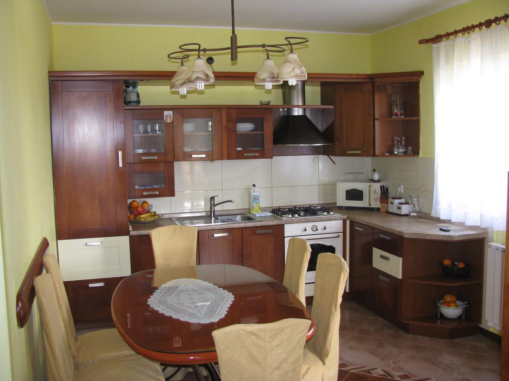 Apartment Megi Tribunj  Ngoại thất bức ảnh