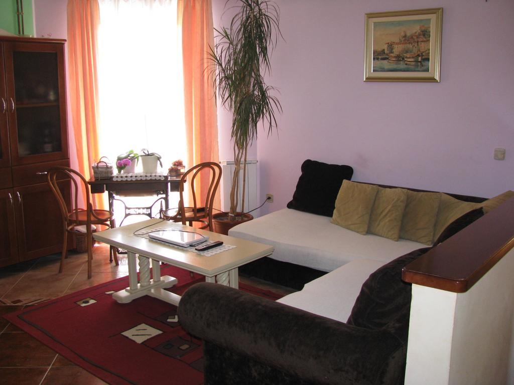 Apartment Megi Tribunj  Phòng bức ảnh